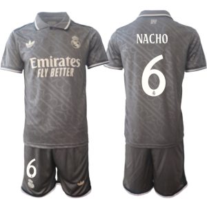 Goedkope Real Madrid Derde tenue 2024/25 Nacho #6 Korte Mouw (+ Korte broeken) Kopen