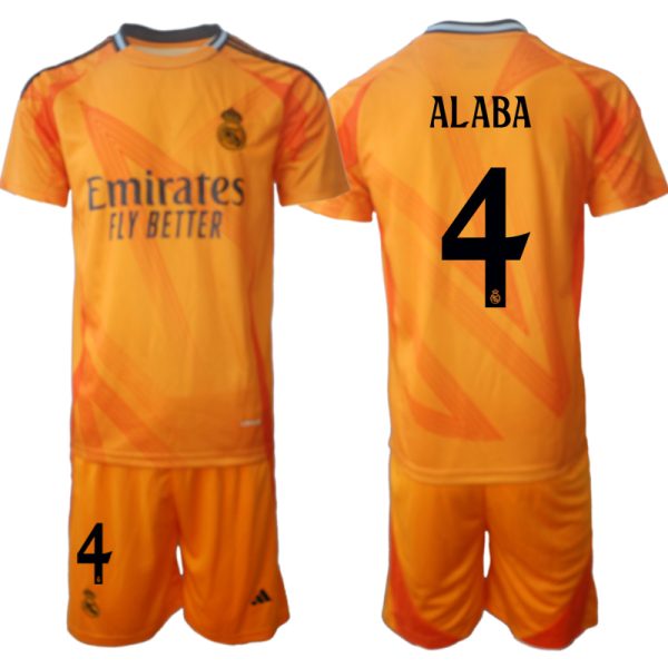 Goedkope Real Madrid Uit tenue 2024/25 David Alaba #4 Korte Mouw (+ Korte broeken) Kopen